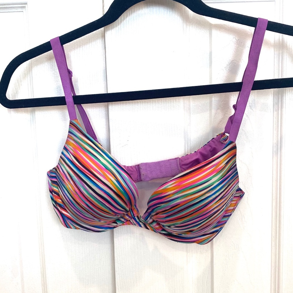 Victoria’s Secret Rainbow Push Up Bra Sz 32C